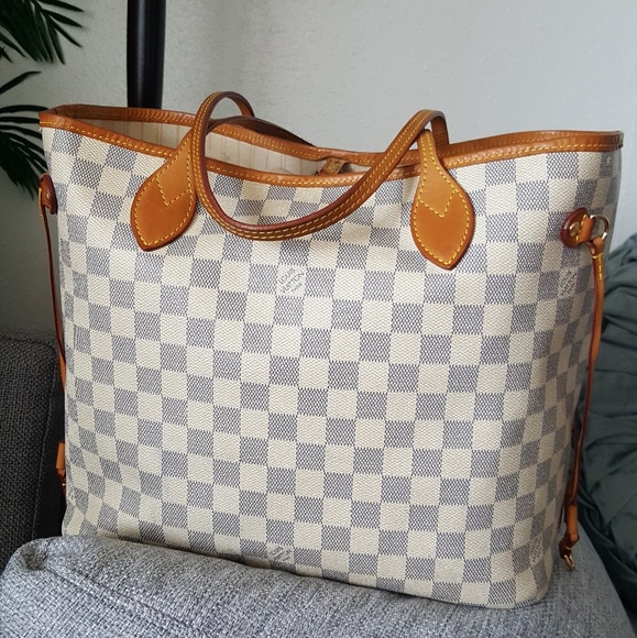 Meet your Posher Rachel - Picture 7 of 7